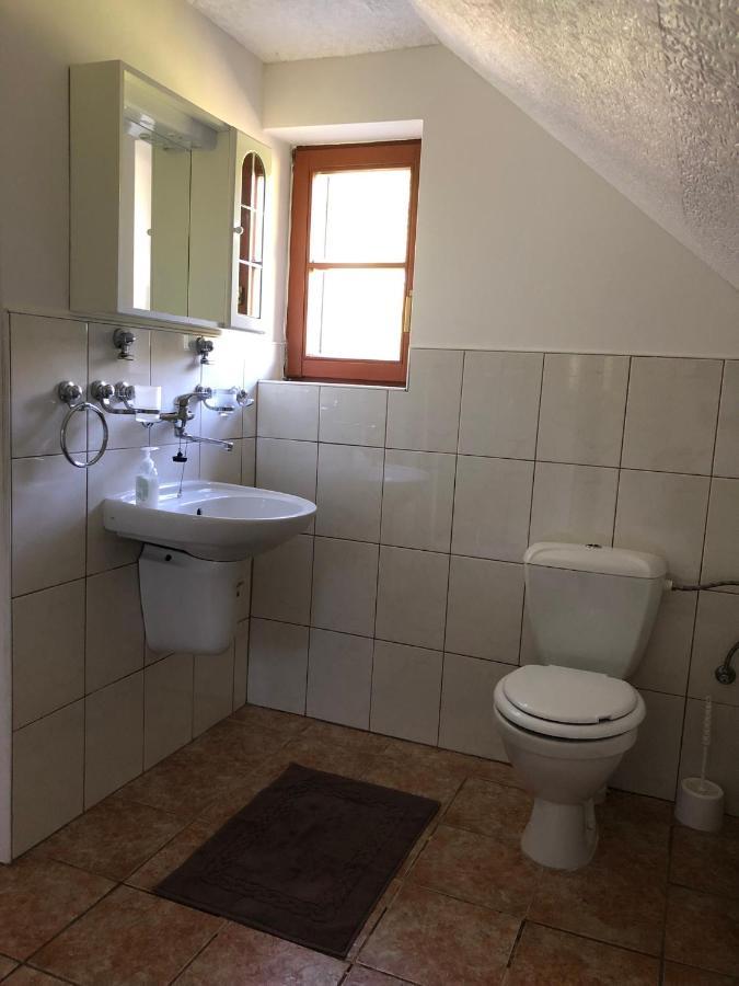 Penzion "Pod Hureckym Vrchem" Prasily Exterior foto